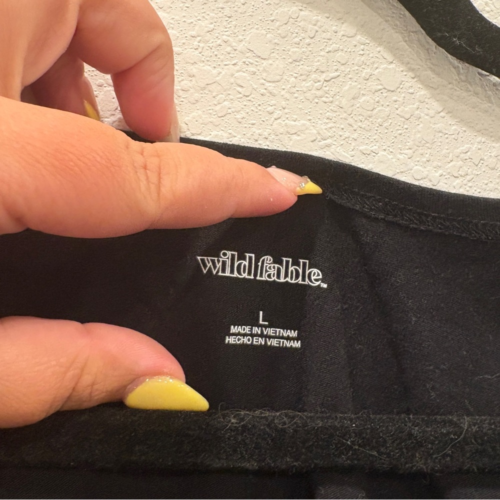 Wild Fable Black Square Neck Crop Tank Womens Large Sleeveless Top - Picture 2 of 4
